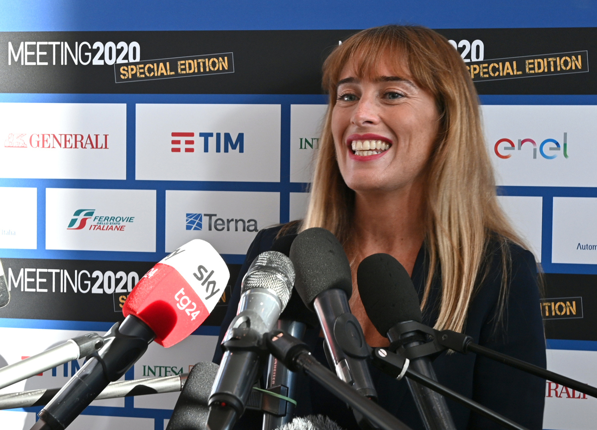Trattativa, Boschi attacca Travaglio. “C’è chi ha fatto carriera su questo” Trattativa, Boschi attacca Travaglio. “C’è chi ha fatto carriera su questo”