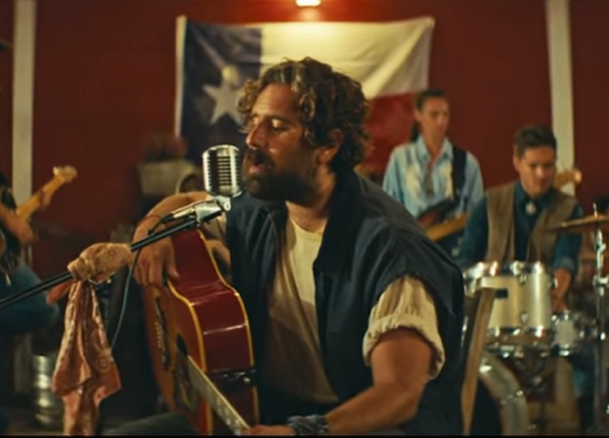 Tommaso Paradiso, esce la clip ufficiale di “Magari no”. GUARDA IL VIDEO Tommaso Paradiso, esce la clip ufficiale di “Magari no”. GUARDA IL VIDEO