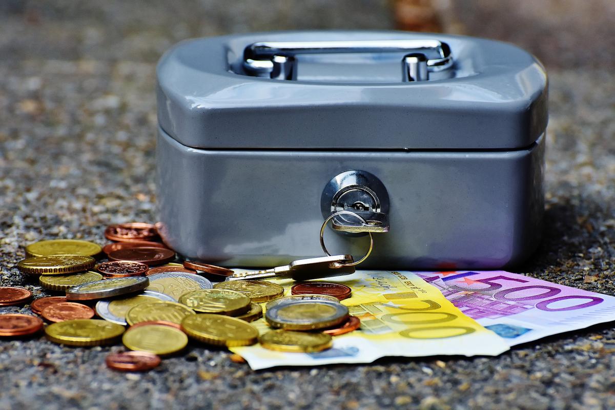 Italia, guerra alle banconote da 500 €. Chiesta alla Ue l’abolizione totale Italia, guerra alle banconote da 500 €. Chiesta alla Ue l’abolizione totale