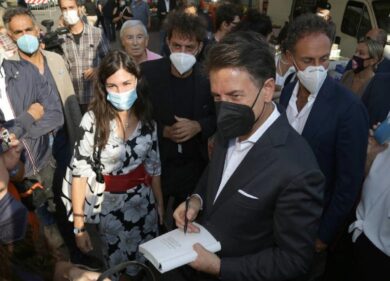 Amara, Procura apre inchiesta su ex socio Conte. “Ricchi incarichi di Stato”