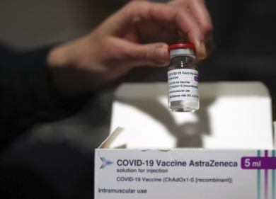 AstraZeneca, non solo vaccini Covid: entra nel business delle malattie rare