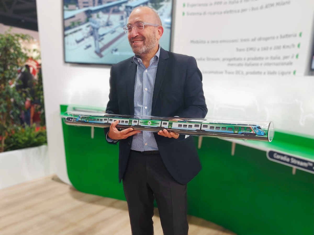 Trenord: treni a idrogeno trainano processo di transizione energetica Trenord: treni a idrogeno trainano processo di transizione energetica