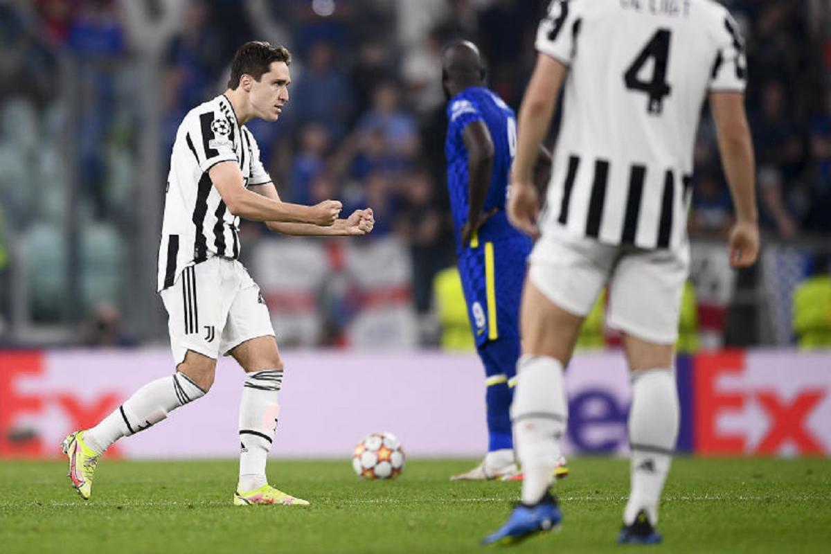 Champions League, Juve-Chelsea: ironia social tra Rabiot, Chiesa e il pullman Champions League, Juve-Chelsea: ironia social tra Rabiot, Chiesa e il pullman