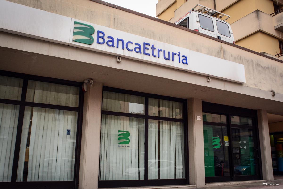 Crac Etruria, tutti assolti tranne uno: 6 anni a Rigotti. Niente pena per Rosi Crac Etruria, tutti assolti tranne uno: 6 anni a Rigotti. Niente pena per Rosi