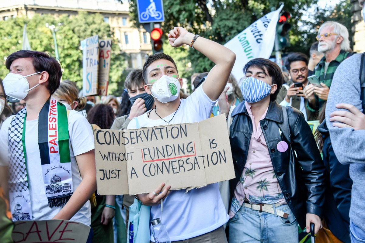 In corteo per un futuro green: presenti a Milano Greta e Vanessa. VIDEO In corteo per un futuro green: presenti a Milano Greta e Vanessa. VIDEO