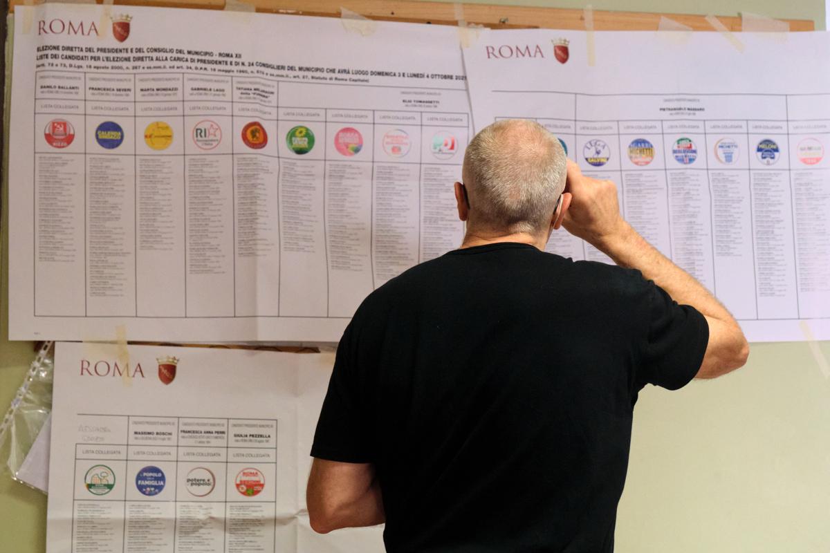 Bassa affluenza? Ecco di chi è la colpa. Alla politica conviene. Pure a Milano Bassa affluenza? Ecco di chi è la colpa. Alla politica conviene. Pure a Milano