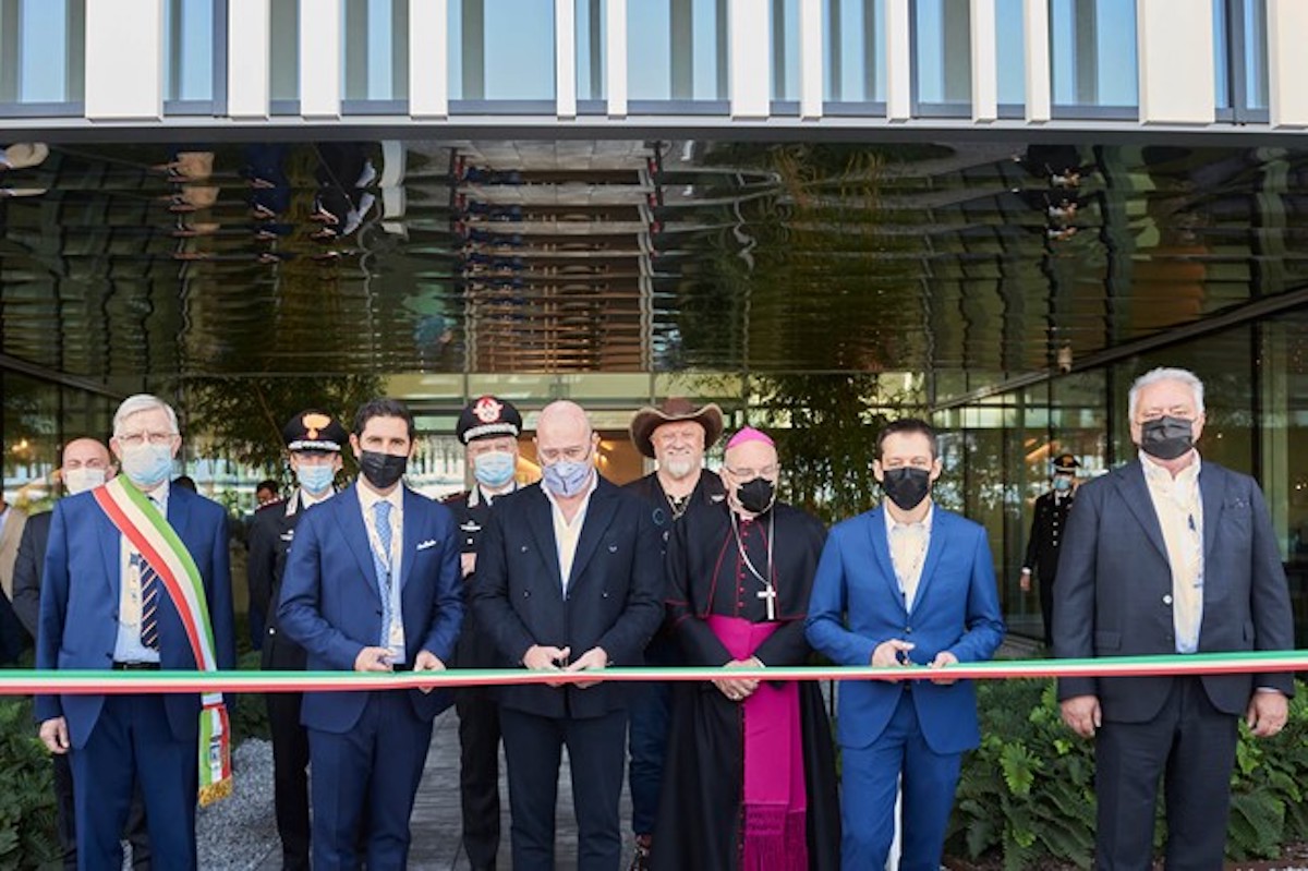 Flash Battery, inaugurata la nuova sede Flash Battery, inaugurata la nuova sede