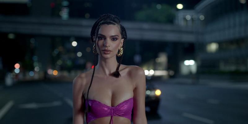 Emily Ratajkowski accusa: “Sono stata molestata da Robin Thicke”