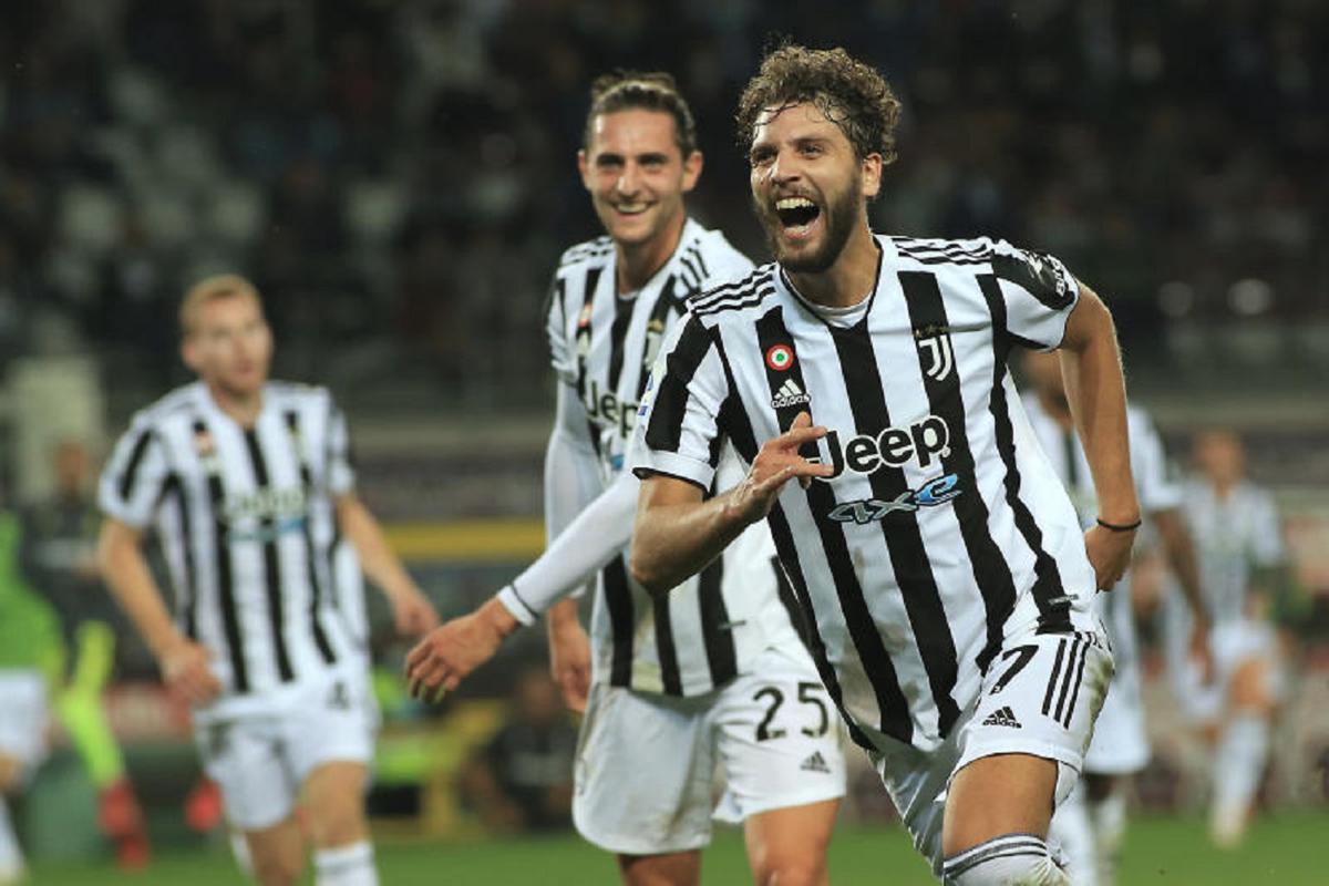 Locatelli si sposa, dal gol del derby al grande passo: Thessa ha detto sì Locatelli si sposa, dal gol del derby al grande passo: Thessa ha detto sì