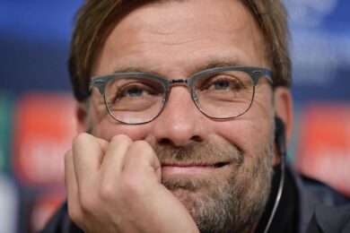 Calciatori no-vax, l’appello della Fifa e di Klopp: “E’ come guidare ubriachi”