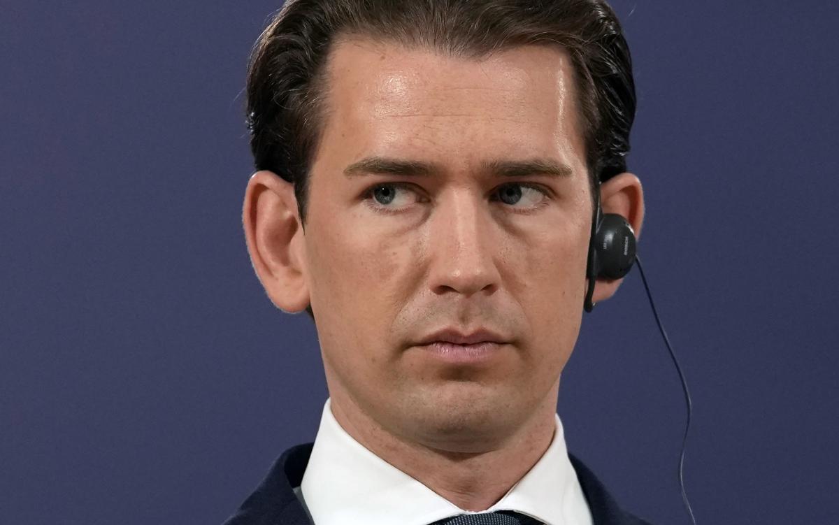 Austria, il cancelliere Kurz indagato per favoreggiamento della corruzione Austria, il cancelliere Kurz indagato per favoreggiamento della corruzione