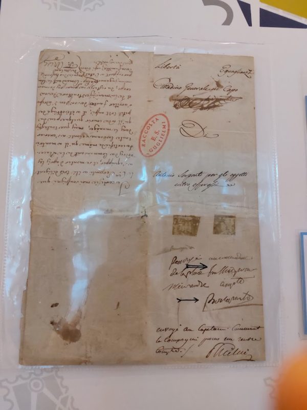 Fratelli in viaggio per riveder le stelle, la mostra filatelica dell’Aifm