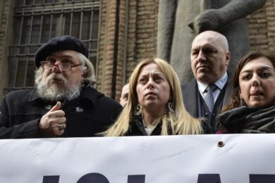 Alessandro Meluzzi sospeso dall’Ordine dei medici perché non vaccinato