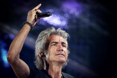 Ligabue, serie Rai Play: il cantante racconta 30 anni di carriera