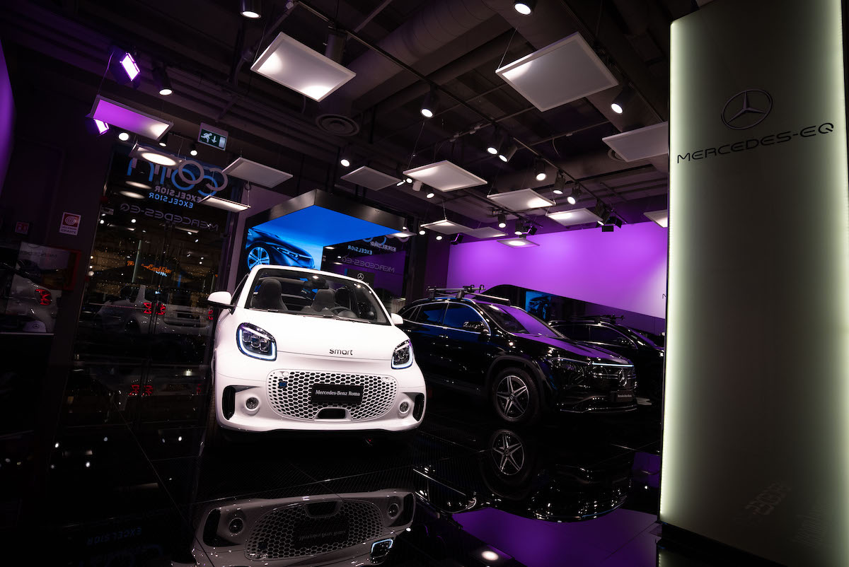 Mercedes-EQ Experience Concept protagonista nei Lifestyle Hub di Coin Mercedes-EQ Experience Concept protagonista nei Lifestyle Hub di Coin