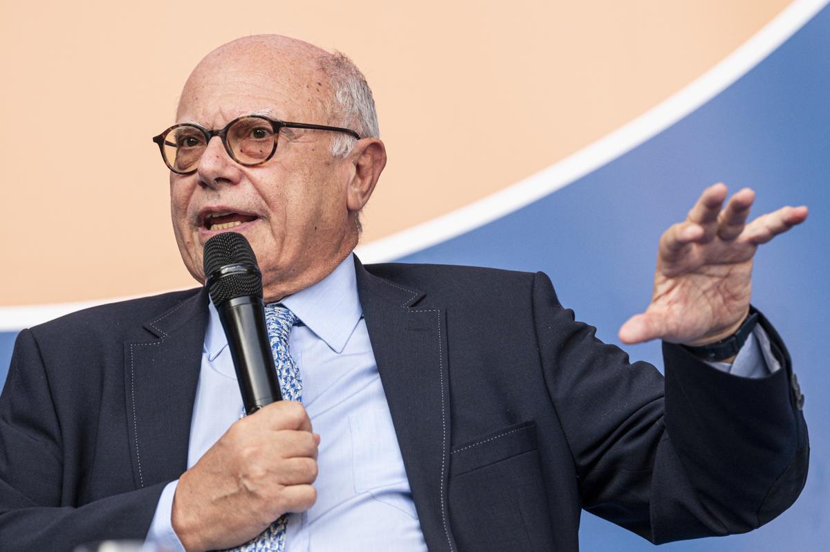 Tra tv e corsie d’ospedale, con concorsopoli finisce l’epopea del gallismo Tra tv e corsie d’ospedale, con concorsopoli finisce l’epopea del gallismo