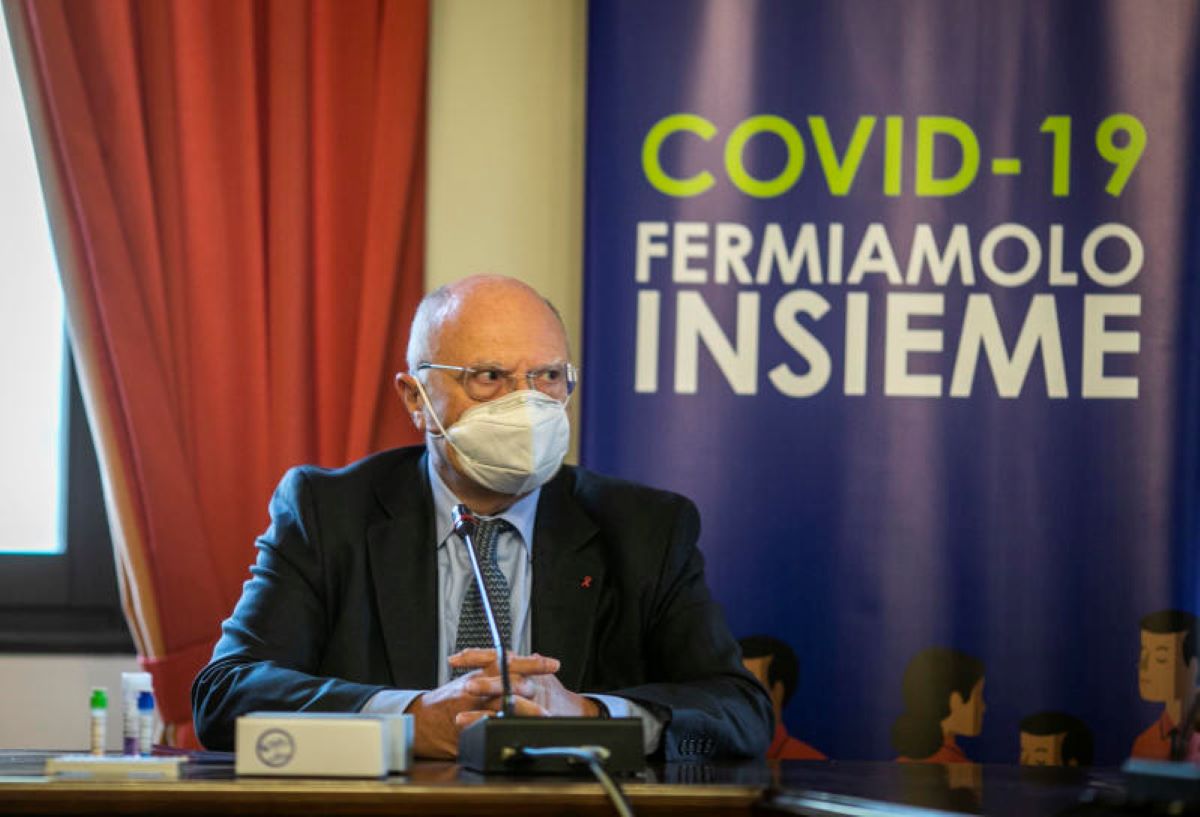 Tra tv e corsie d’ospedale, con concorsopoli finisce l’epopea del gallismo Tra tv e corsie d’ospedale, con concorsopoli finisce l’epopea del gallismo