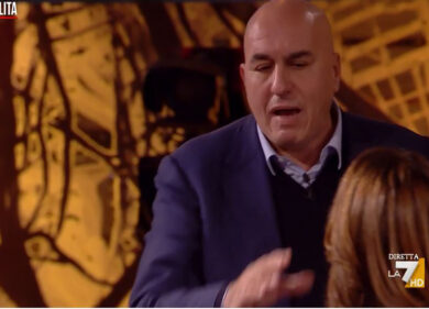 Piazzapulita, Crosetto abbandona lo studio: “Plotone di esecuzione su Meloni”