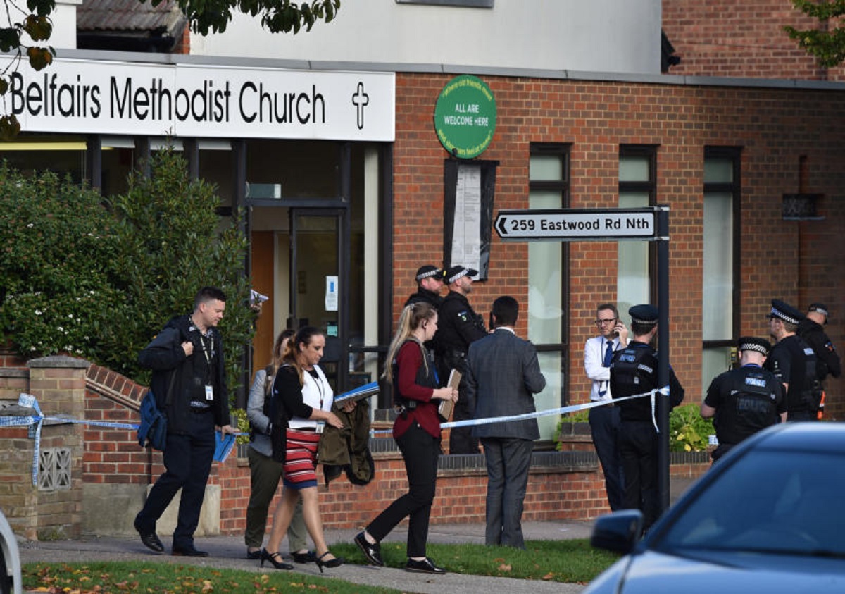 Morto il parlamentare britannico accoltellato Amess, arrestato un 25enne Morto il parlamentare britannico accoltellato Amess, arrestato un 25enne