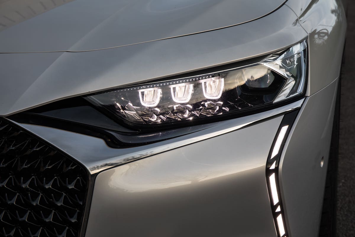 DS Automobiles , il rivoluzionario sistema di fari Led Vision