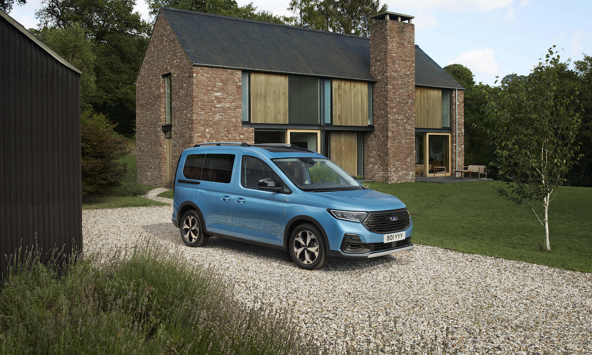 Ford: sempre più spazioso e versatile il nuovo Tourneo Connect