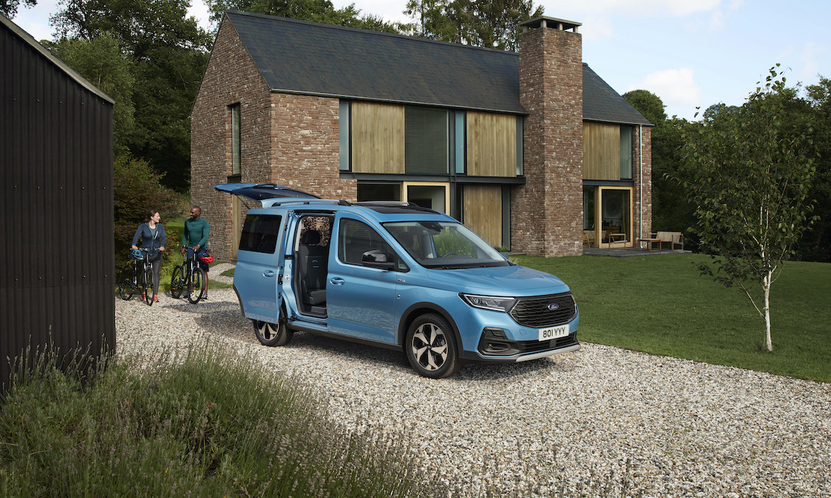 Ford: sempre più spazioso e versatile il nuovo Tourneo Connect