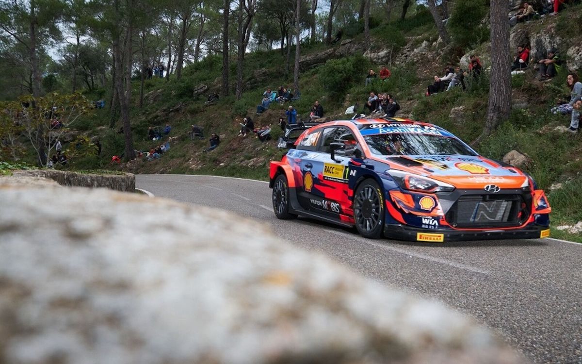 WRC, Rally di Spagna, La i20 di Neuville comanda dopo 6 PS WRC, Rally di Spagna, La i20 di Neuville comanda dopo 6 PS