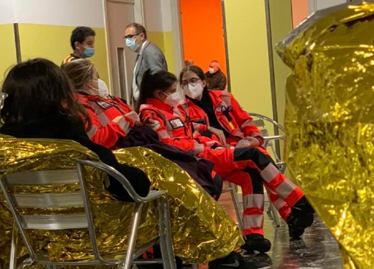 Fuga di gas a Milano: ottanta persone sfollate nella notte Fuga di gas a Milano: ottanta persone sfollate nella notte