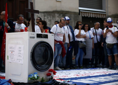 Whirlpool, niente accordo col governo. Il 22 ottobre scattano i licenziamenti