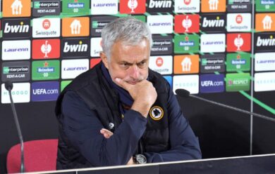 Juve Roma, Mourinho: “Rigore? Mi isolo. Il recupero? Dimostra un’intenzione”