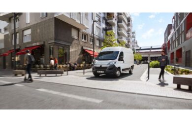 Nuovo Citroen E-Jumper ordinabile in Italia