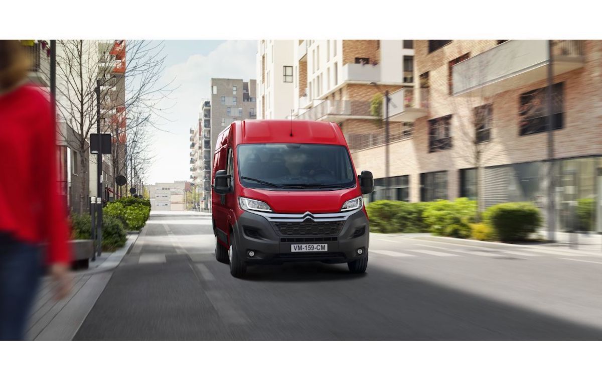 Nuovo Citroen E-Jumper ordinabile in Italia