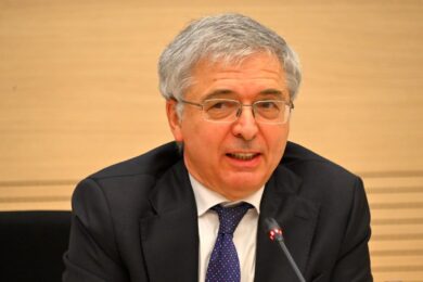 Mef, firmata la delega ai giochi al sottosegretario Freni