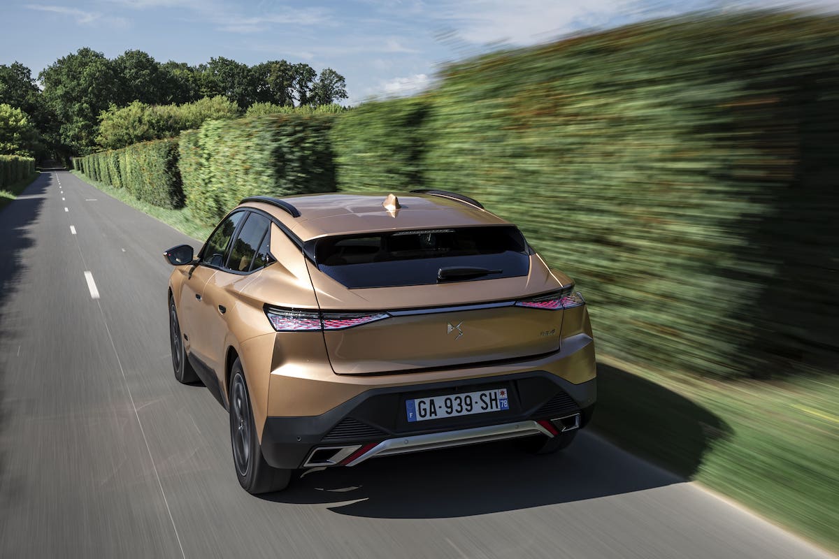 Nuova DS4, un nuovo modo di viaggiare Nuova DS4, un nuovo modo di viaggiare