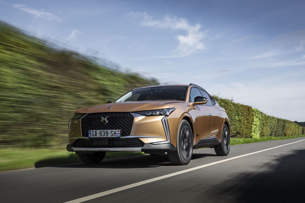 Nuova DS4, un nuovo modo di viaggiare Nuova DS4, un nuovo modo di viaggiare