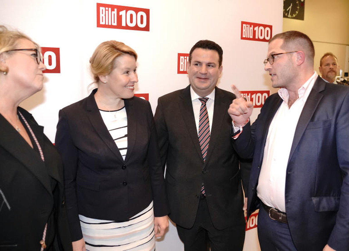 Bild, licenziato direttore: abusi sessuali. “Promozioni se ci andavi a letto” Bild, licenziato direttore: abusi sessuali. “Promozioni se ci andavi a letto”
