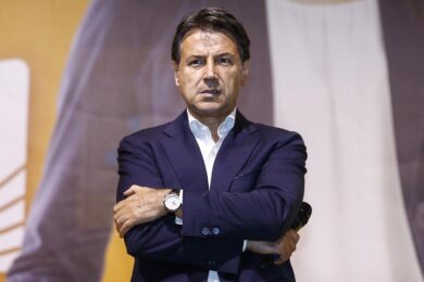M5s, Conte ha scelto i vice: Gubitosa, Taverna, Turco, Todde, Ricciardi. VIDEO