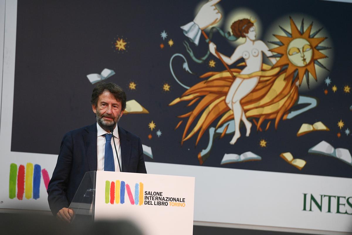 Governo, Draghi zittisce Franceschini. “Eppoi basta. Quella misura non c’è” Governo, Draghi zittisce Franceschini. “Eppoi basta. Quella misura non c’è”