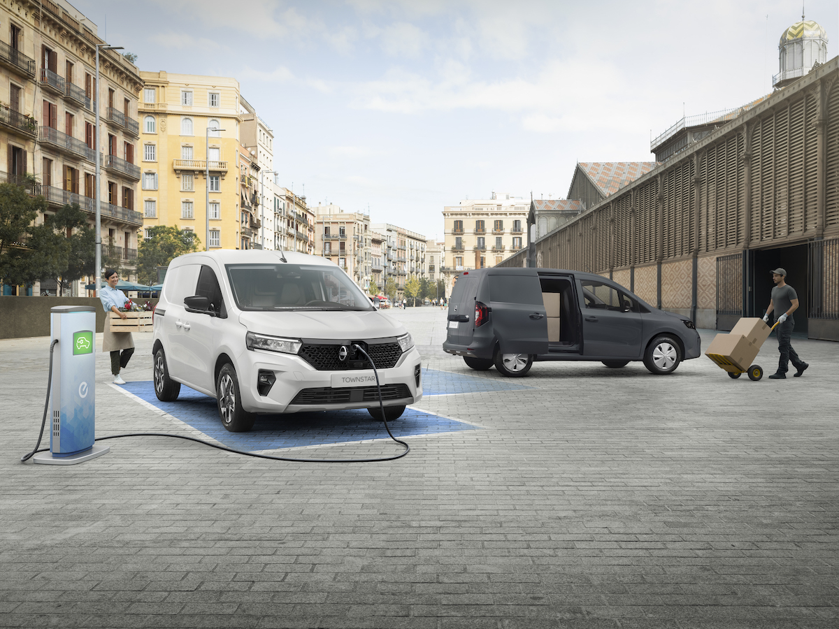 Nissan Townstart: il van compatto perfetto per l’ultimo miglio Nissan Townstart: il van compatto perfetto per l’ultimo miglio