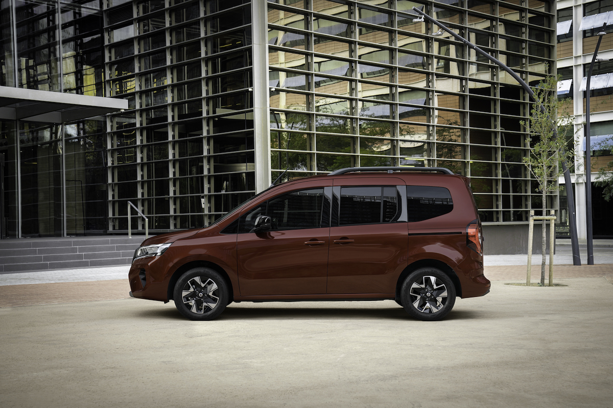 Nissan Townstart: il van compatto perfetto per l’ultimo miglio Nissan Townstart: il van compatto perfetto per l’ultimo miglio