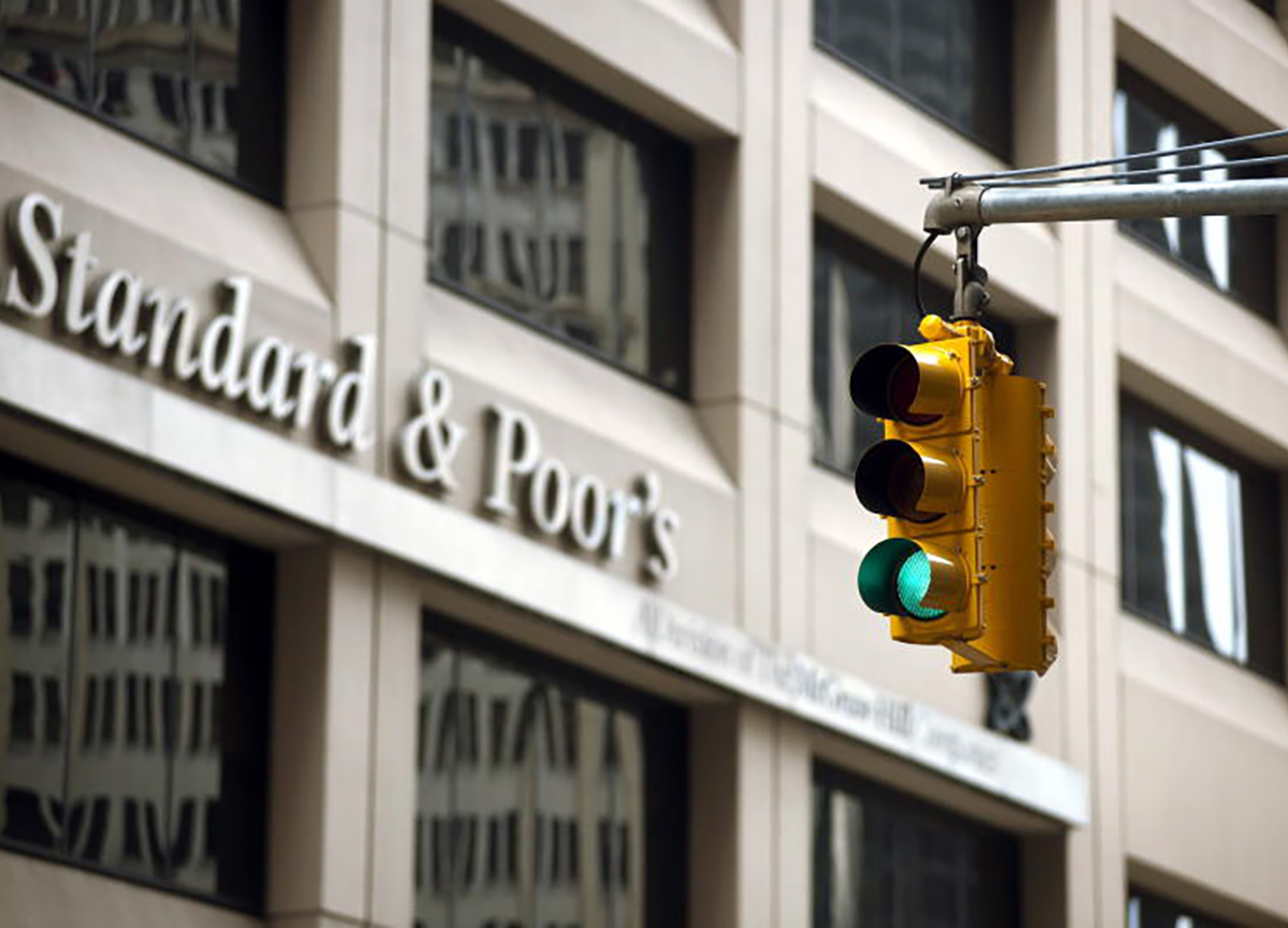 S&P conferma il rating Italia a BBB: l’Outlook passa da stabile a positivo S&P conferma il rating Italia a BBB: l’Outlook passa da stabile a positivo