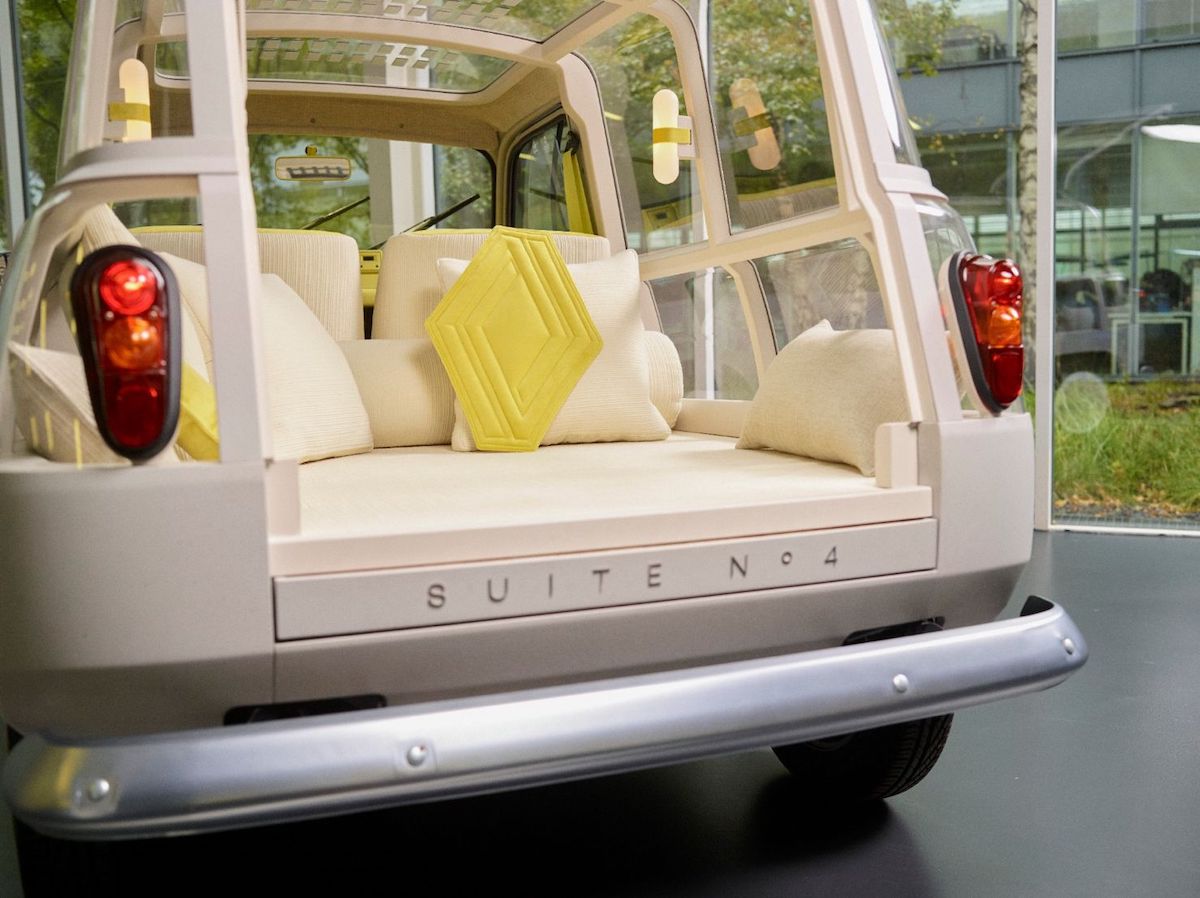 Renault e Mathieu Lehanneur presentano il concept-car della mitica R4