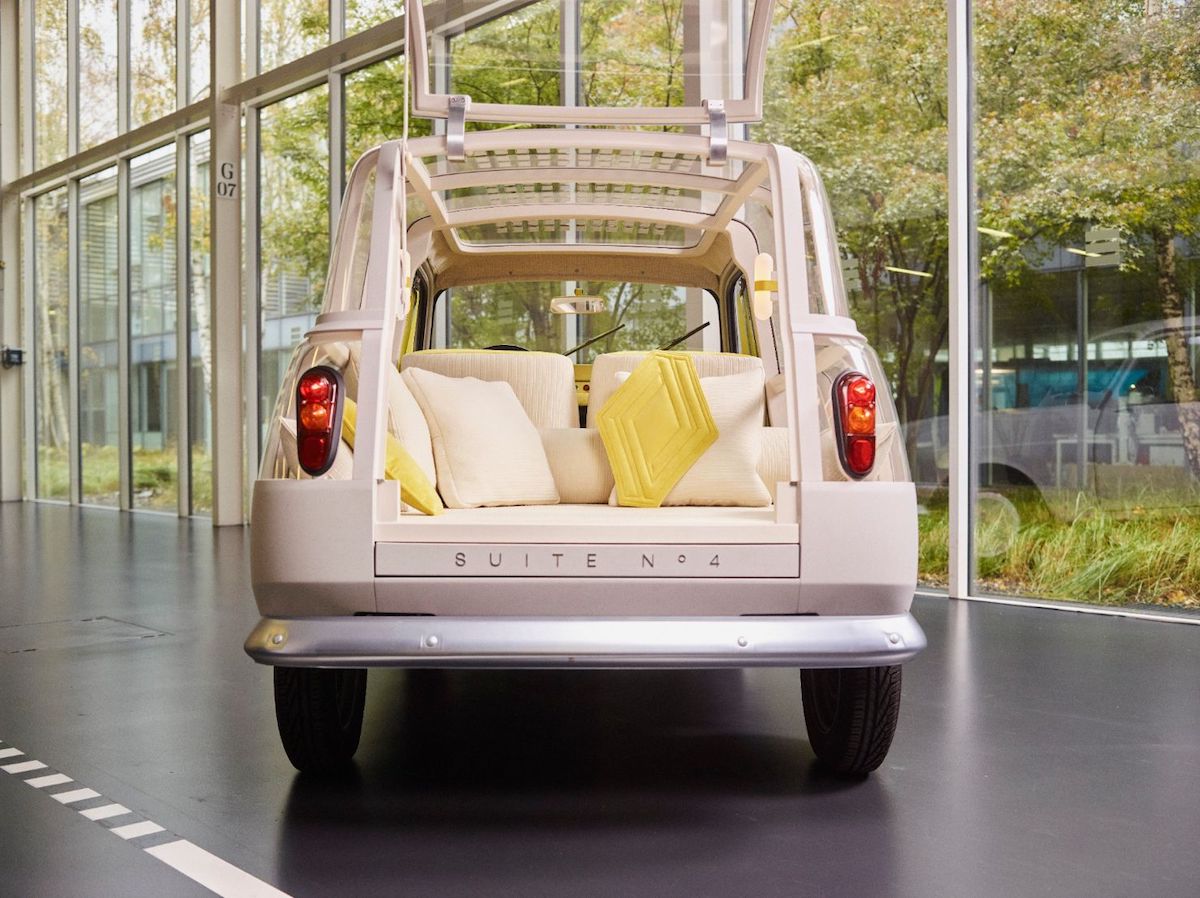Renault e Mathieu Lehanneur presentano il concept-car della mitica R4