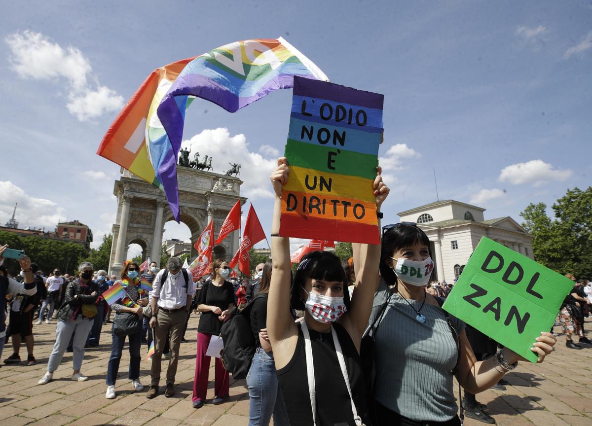 Ddl Zan, ok alla “tagliola” con 154 sì: bloccata la legge in Senato Ddl Zan, ok alla “tagliola” con 154 sì: bloccata la legge in Senato