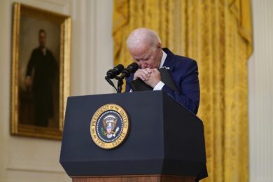 Clima, sovranismi e aborto i temi tra Papa Francesco e Biden