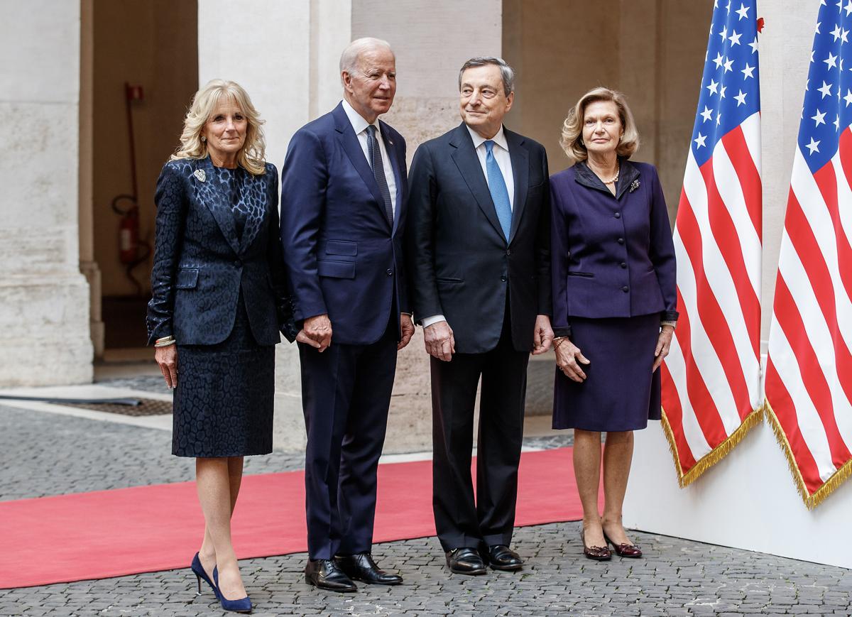 Serenella, moglie di Draghi: origini nobiliari e l’amore per i cani. RITRATTO Serenella, moglie di Draghi: origini nobiliari e l’amore per i cani. RITRATTO