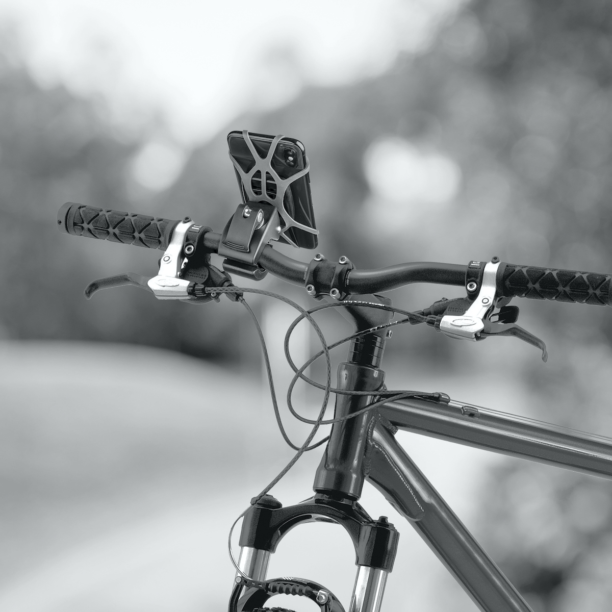 Celly sforna nuovi supporti per uso smartphone in auto e moto Celly sforna nuovi supporti per uso smartphone in auto e moto