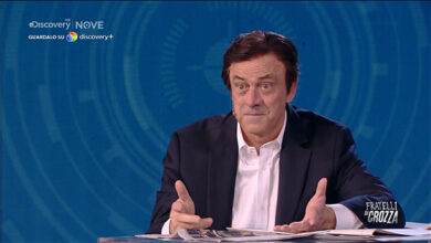 Fratelli di Crozza: Calenda: “io moderato? ma se quando vedo un autovelox lo stacco e me ce faccio un selfie!”