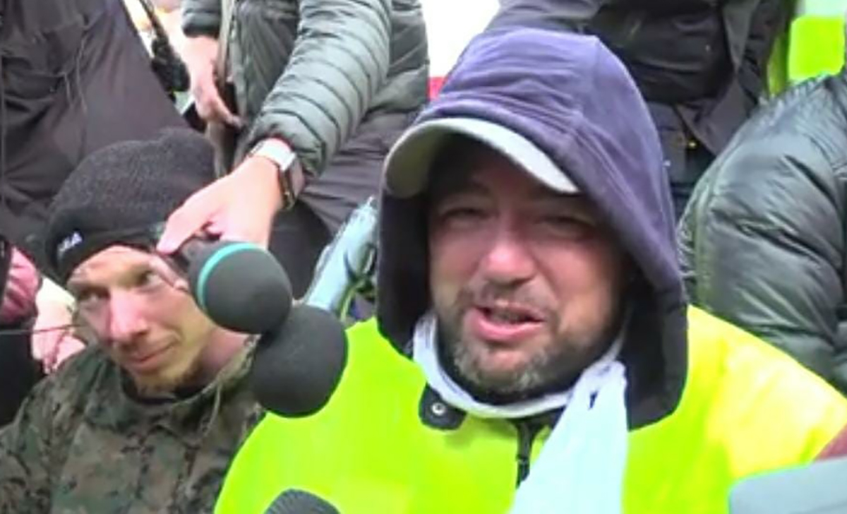 No Green Pass Trieste, Forza Italia: “Vietare le manifestazioni per i contagi” No Green Pass Trieste, Forza Italia: “Vietare le manifestazioni per i contagi”