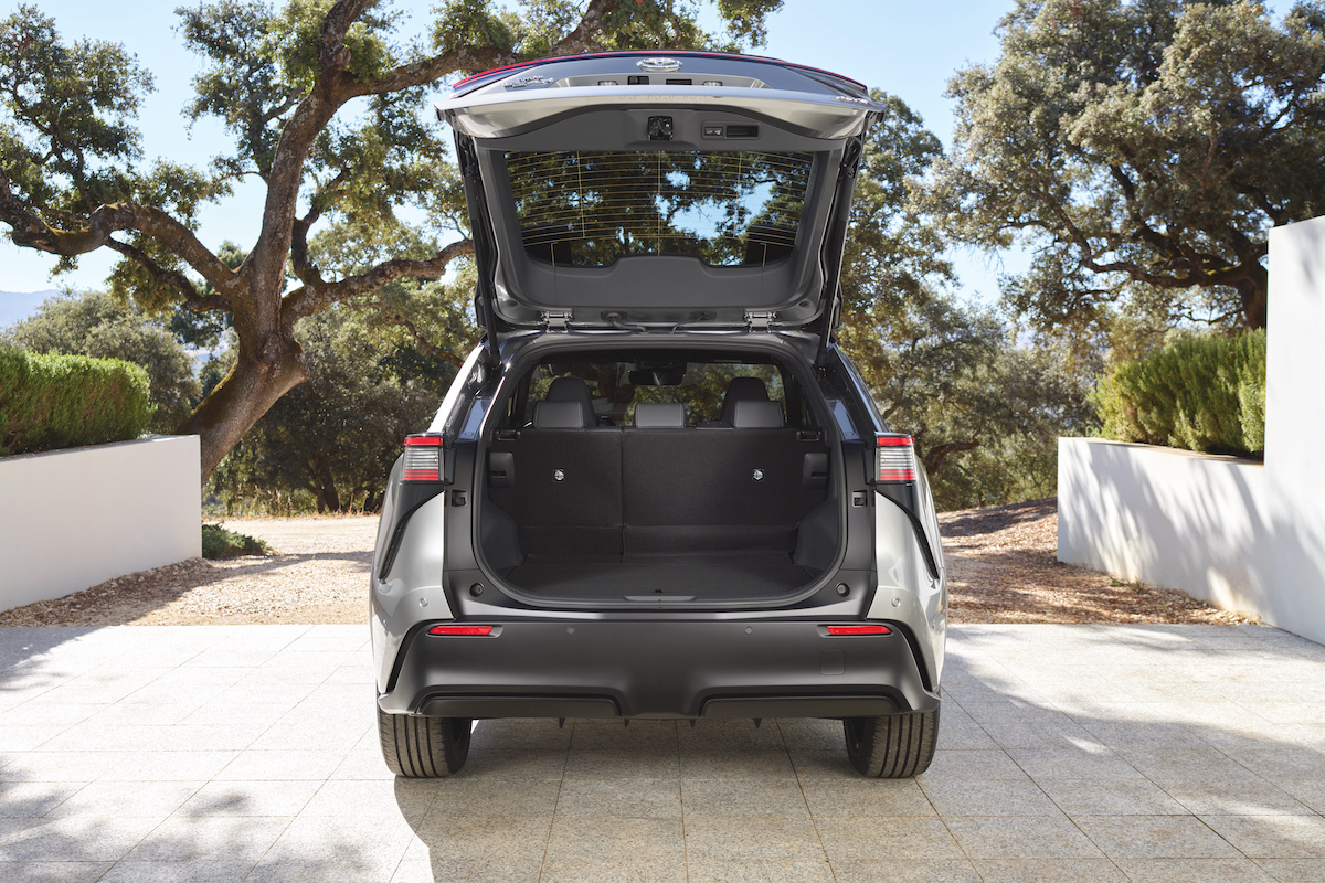 Toyota bZ4X, nato per essere 100% elettrico